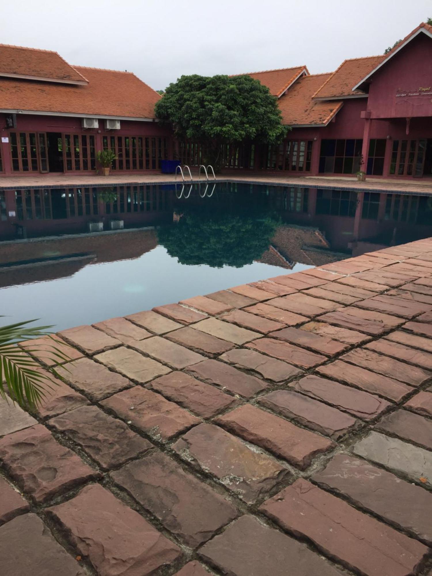 Chiangmai Royal Creek Hotel Hang Dong Exterior foto