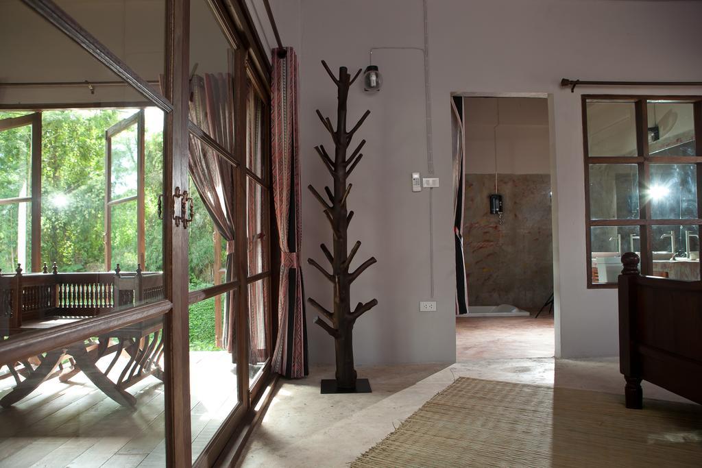 Chiangmai Royal Creek Hotel Hang Dong Exterior foto