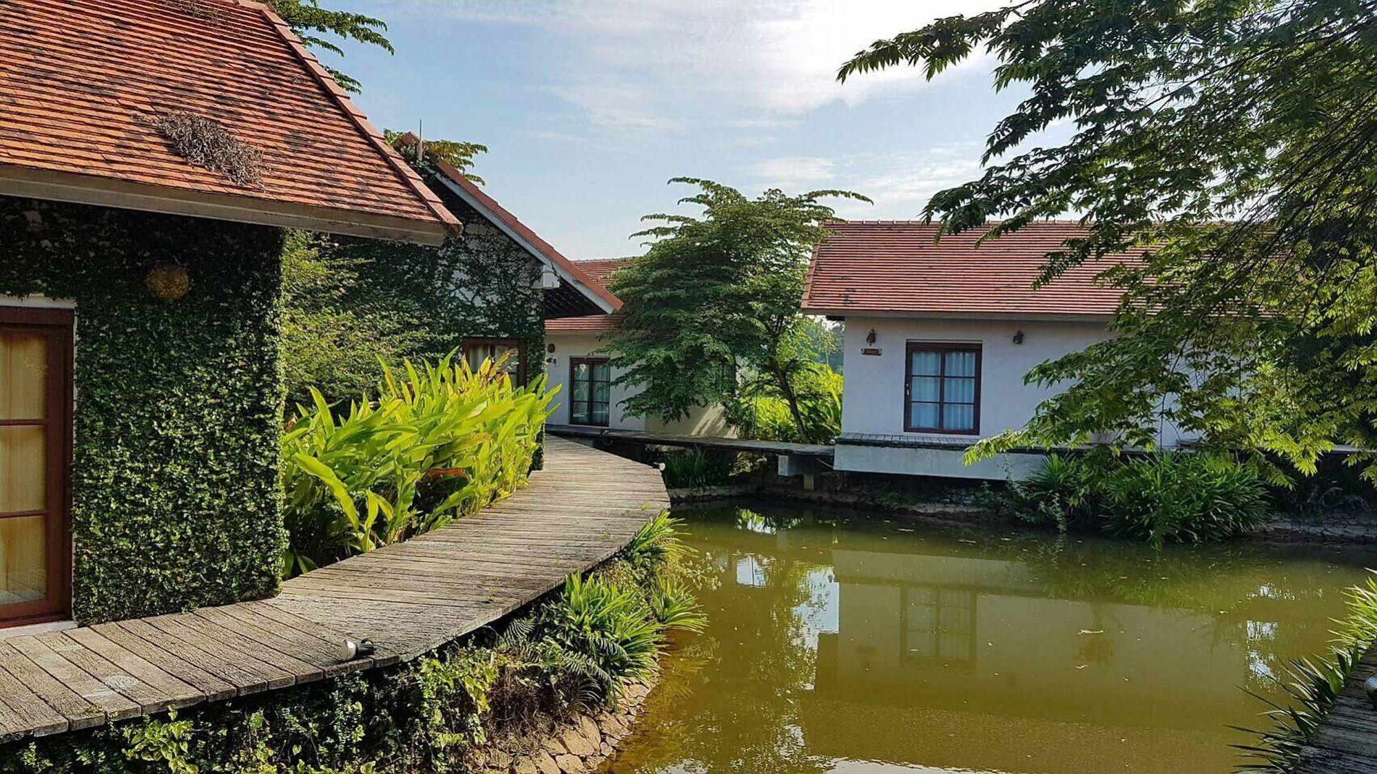Chiangmai Royal Creek Hotel Hang Dong Exterior foto
