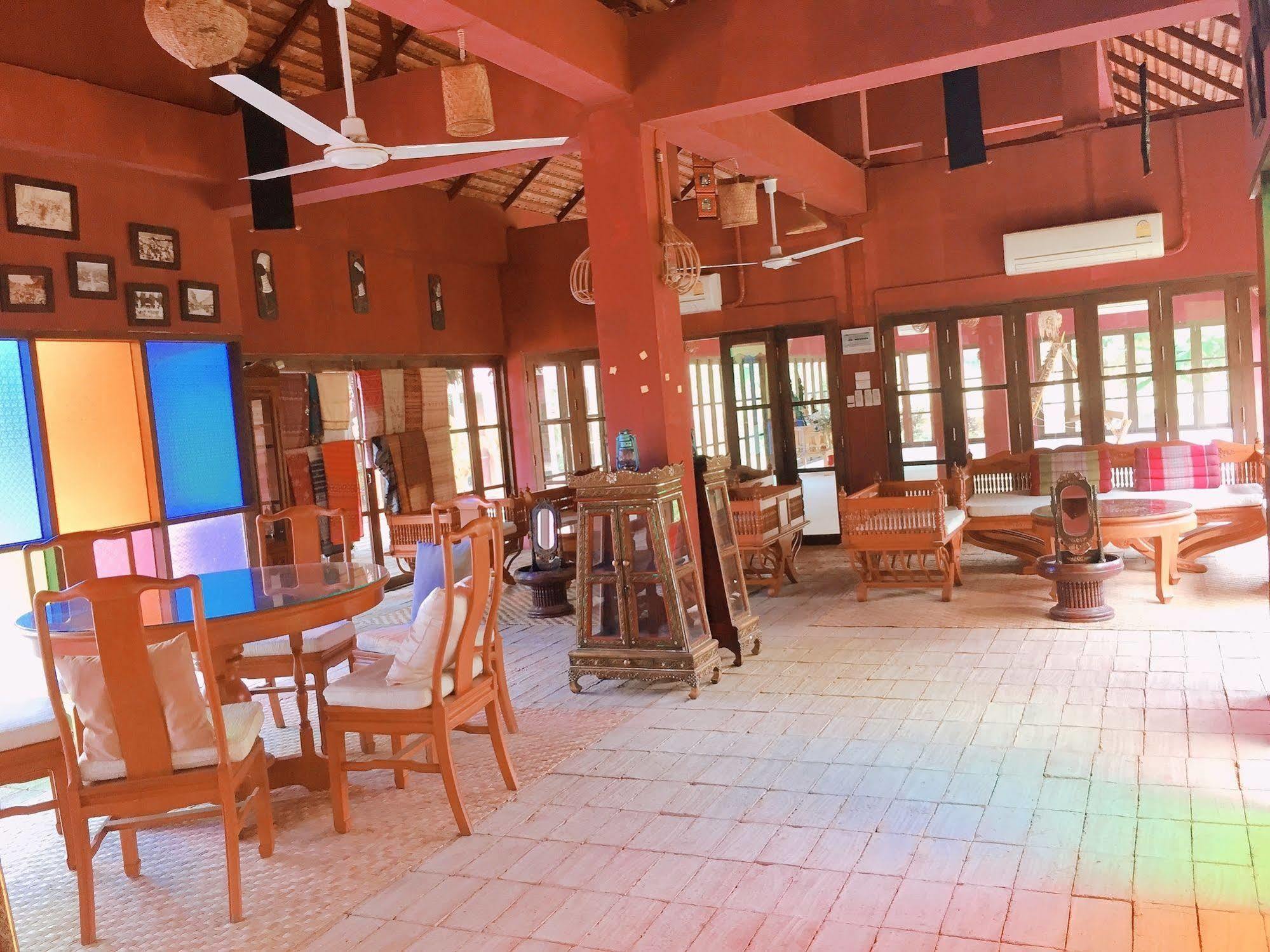 Chiangmai Royal Creek Hotel Hang Dong Exterior foto