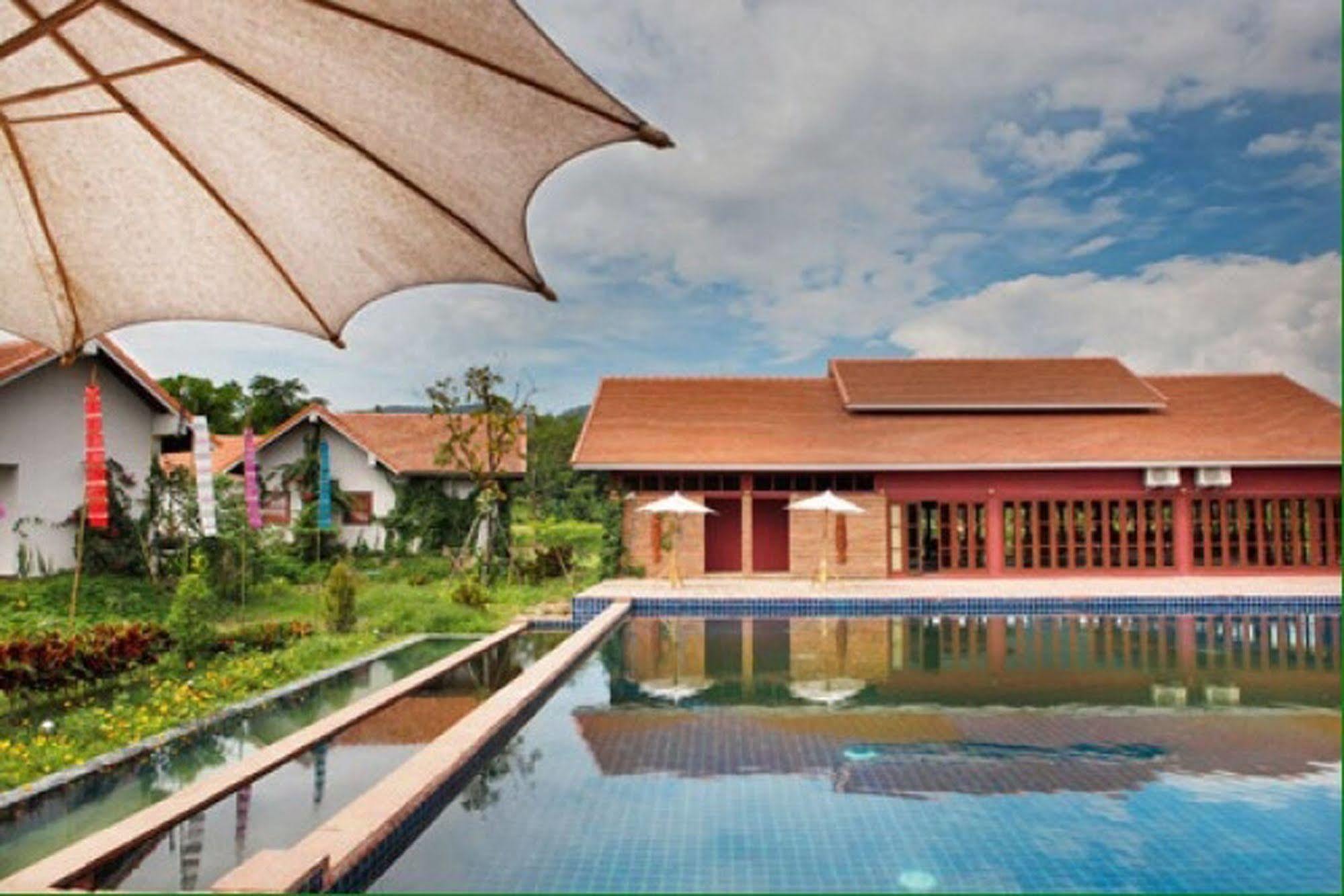 Chiangmai Royal Creek Hotel Hang Dong Exterior foto