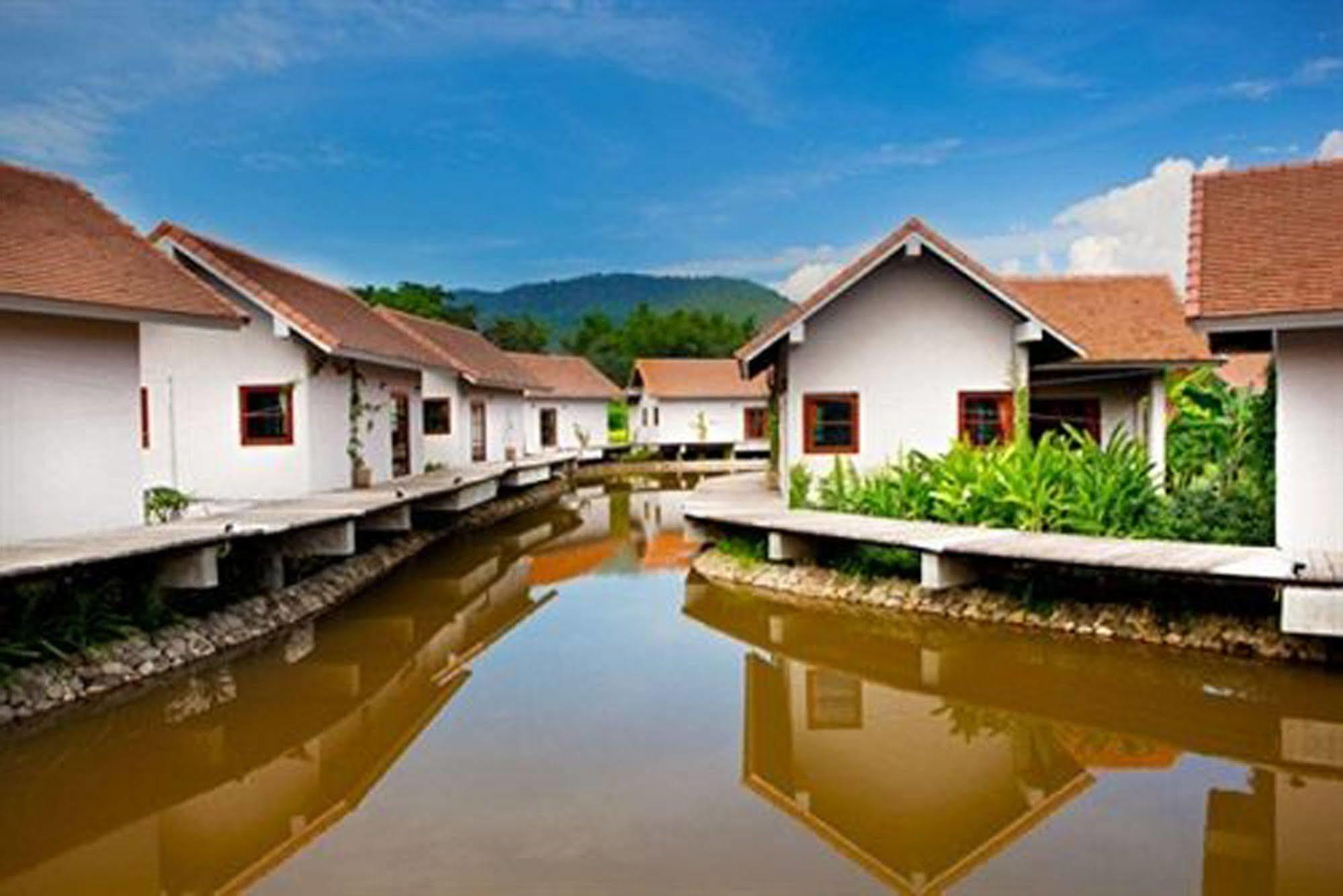 Chiangmai Royal Creek Hotel Hang Dong Exterior foto